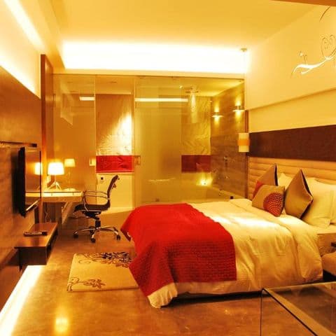 Super Deluxe Room image 1